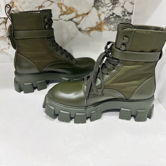 Prada Re-Nylon Metal Triangle Logo Mens Monolith Pouch Pocket Combat Boots US 11 - Picture 7 of 15